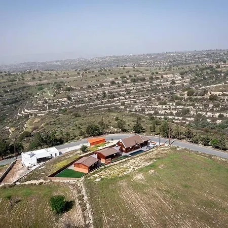 Ktima Alliotiko Lofou, Cabin 2,